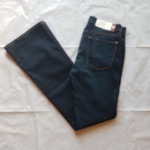 NWT!  J Brand jeans slim fit low rise size 29